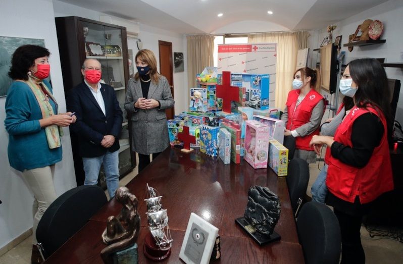 El Puerto aumenta su ayuda a la campaña de recogida de juguetes de ‘Huelva es Solidaria’ y Cruz Roja por los efectos de la pandemia