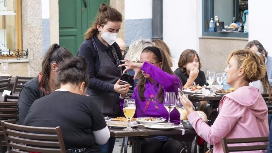 El BOJA publica la exigencia del certificado Covid para el ocio y la restauración