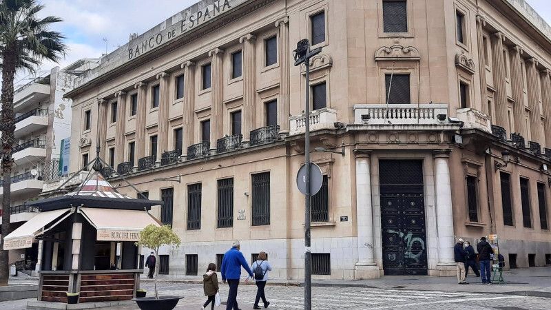 Junta estudia ubicar el Museo Arqueológico en el Provincial y el de Bellas Artes en el Banco de España