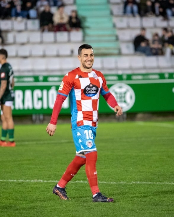 Joselu vuelve a sonreír con el Lugo casi un año después