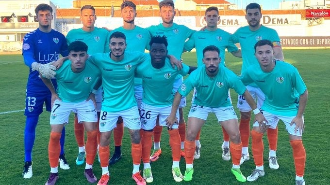 El Antequera, el mejor líder de los cinco grupos de la Segunda Federación