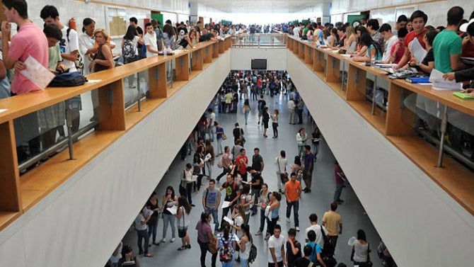 La Huelva universitaria: ¿qué municipios cuentan con más personas con estudios superiores?