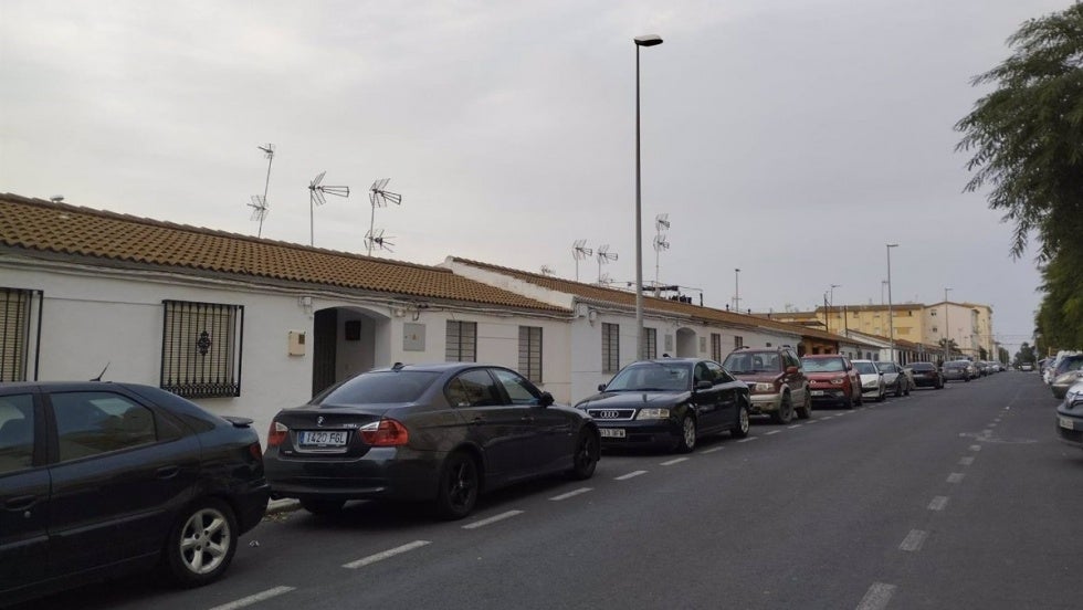 La mujer hallada muerta en la calle Río Turia de Pérez Cubillas falleció por causas naturales