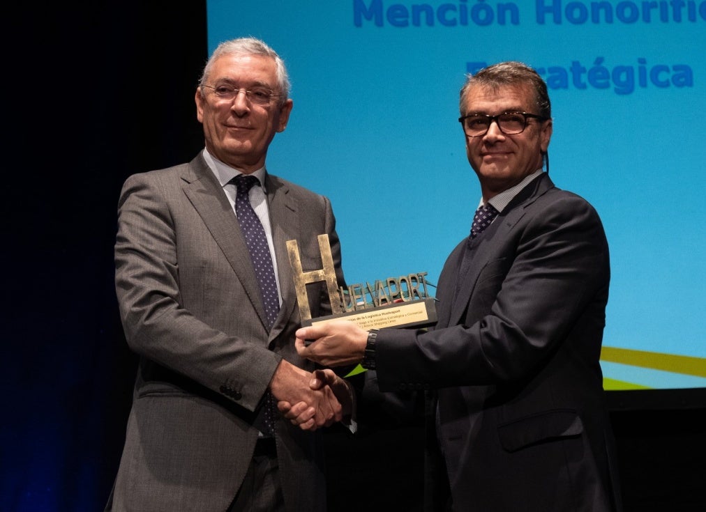 Entregados los III Premios de la Logística de HuelvaPort a las empresas Cepsa y Bergé y las navieras que componen la Ruta1400