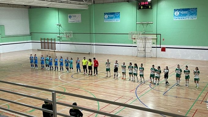 El primer triunfo casero del CDT Al Ándalus le permite abrir brecha con el peligro (2-1)