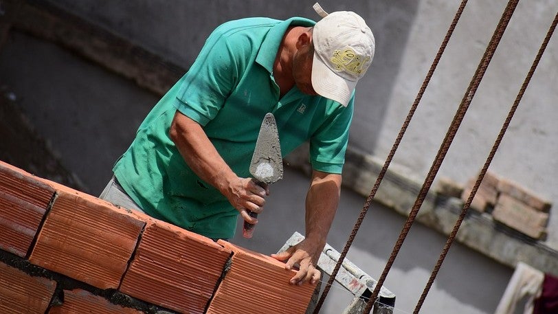 Buscan a dos oficiales de primera para la construcción de una vivienda unifamiliar en una urbanización de Aljaraque