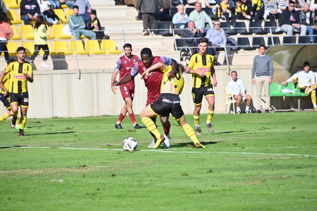 Empate y gracias para el San Roque de Lepe (1-1)