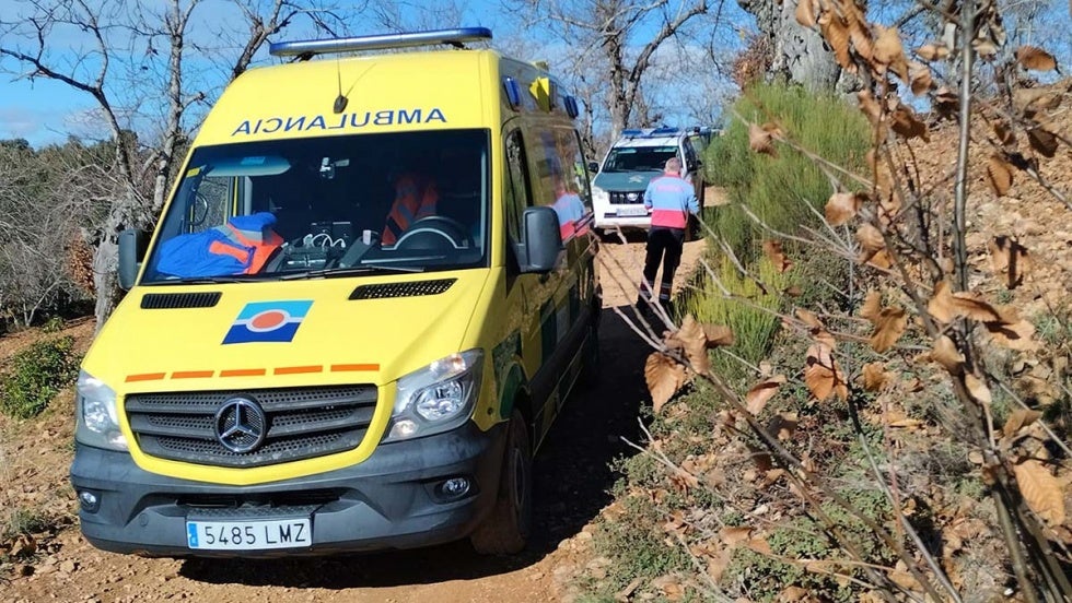 Trasladado al hospital tras sufrir un accidente de quad en una zona de difícil acceso