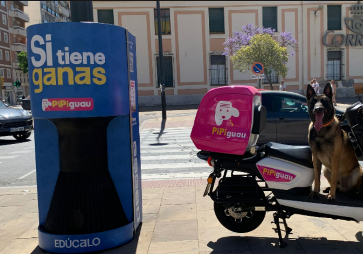 Uno de los 'Pipiguau' instalados en la zona de Pescadería de Huelva capital