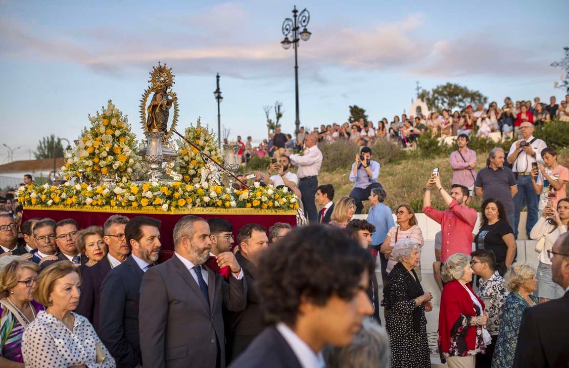 Las imágenes de la rogativa a la Cinta por la lluvia