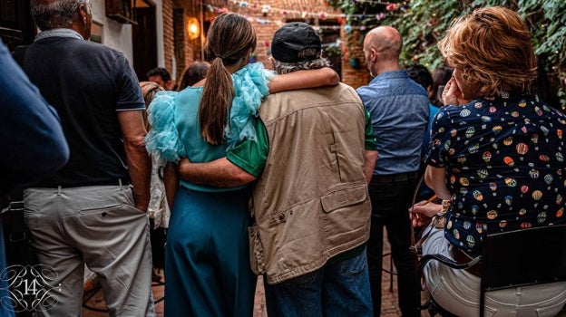 Helena y Juan, abrazados en un acto en el Berdigón 14