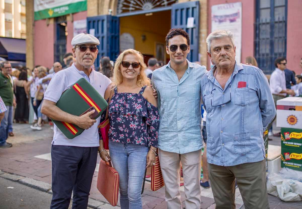 Victor García Rayo, periodista sevillano y pregonero de la Semana Santa de Huelva este año, junto a Antonio Segovia