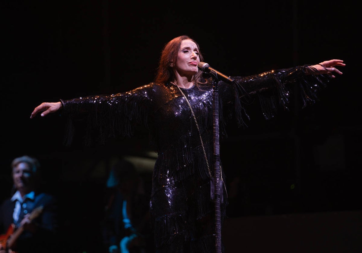 Luz Casal, en su concierto de Colombinas
