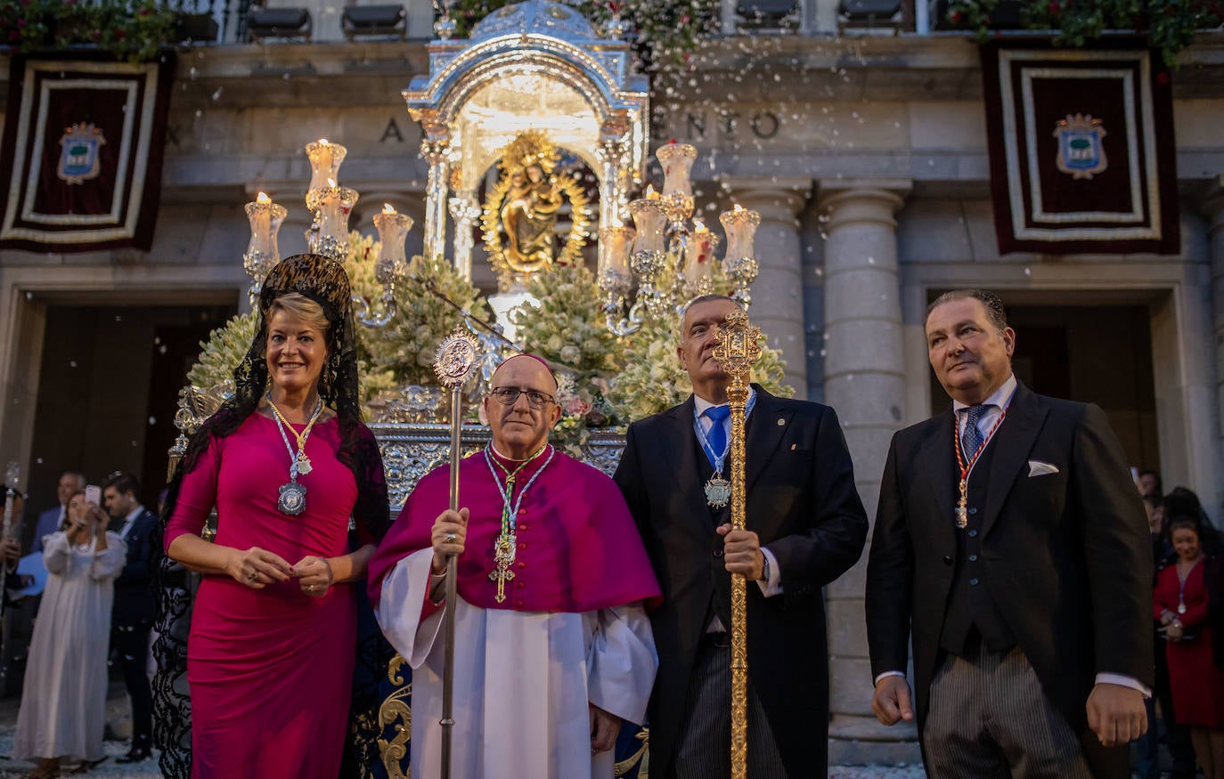 La inédita procesión de la Virgen de la Cinta por el centro de Huelva