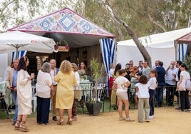 Concurrido broche para la Feria del Caballo de Huelva, que se consolida como cita ineludible del calendario festivo de la ciudad