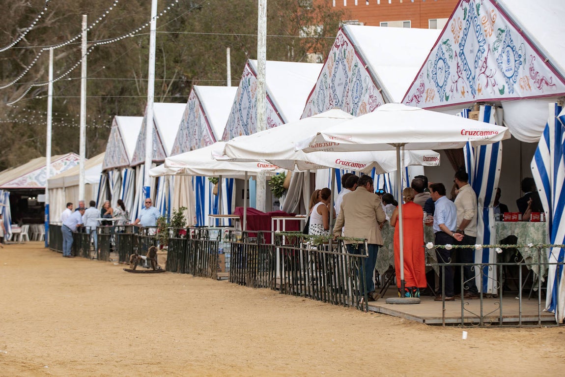 Concurrido broche para la Feria del Caballo de Huelva, que se consolida como cita ineludible del calendario festivo de la ciudad