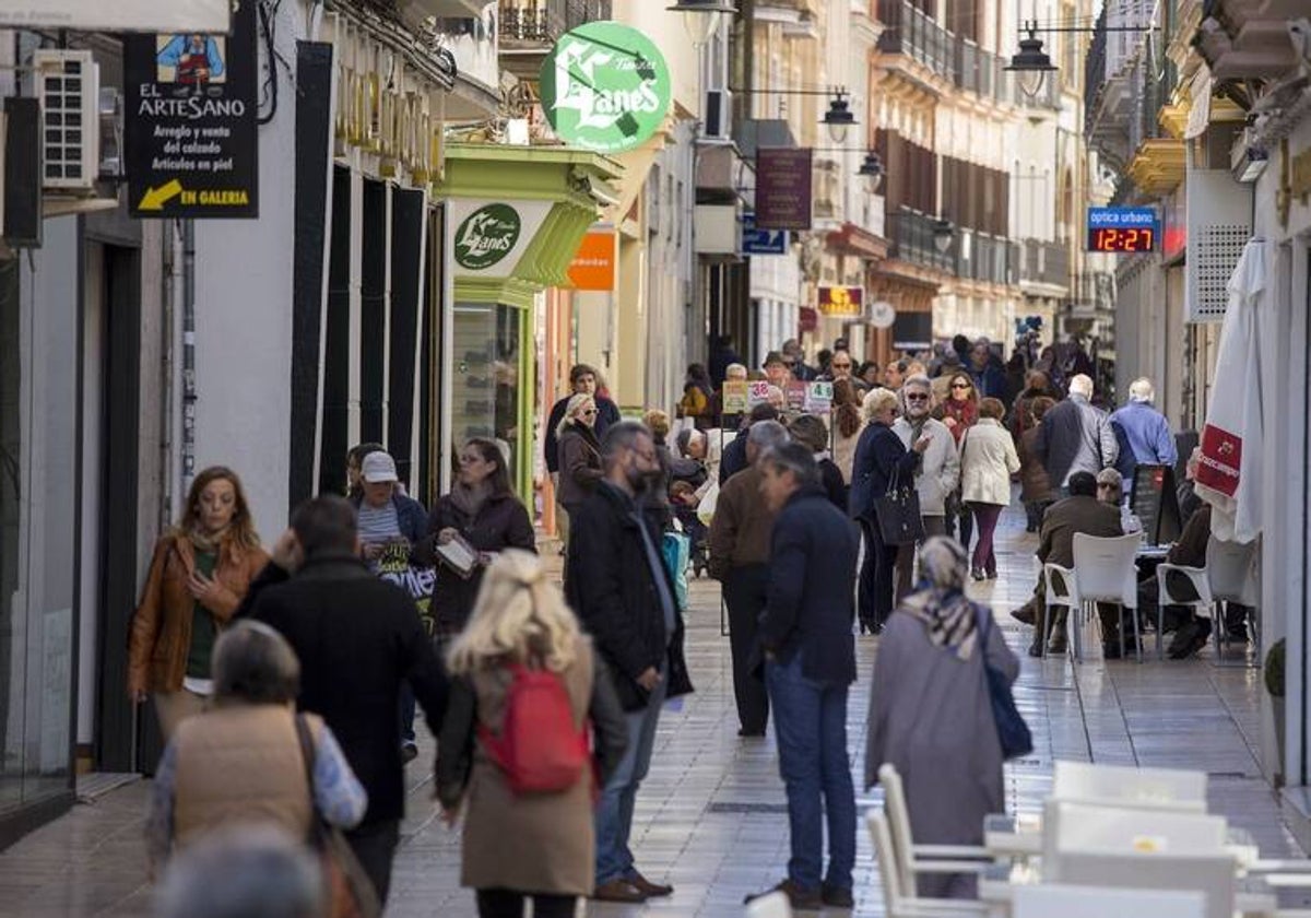 Foto de archivo de una calle del centro de Huelva