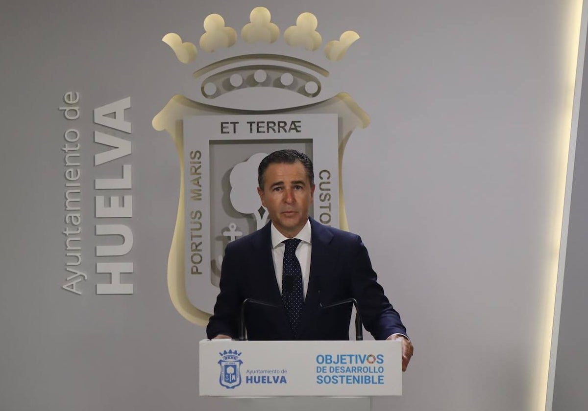 Felipe Arias este lunes por la mañana en rueda de prensa
