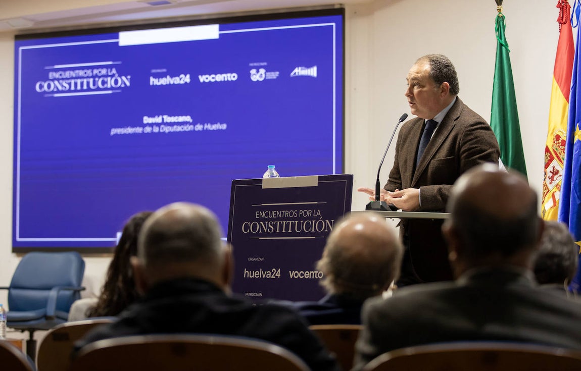 La mejores imágenes del foro &#039;Encuentros con la Constitución&#039; en Huelva