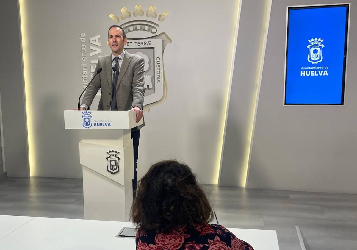 Francisco Muñoz este lunes en rueda de prensa