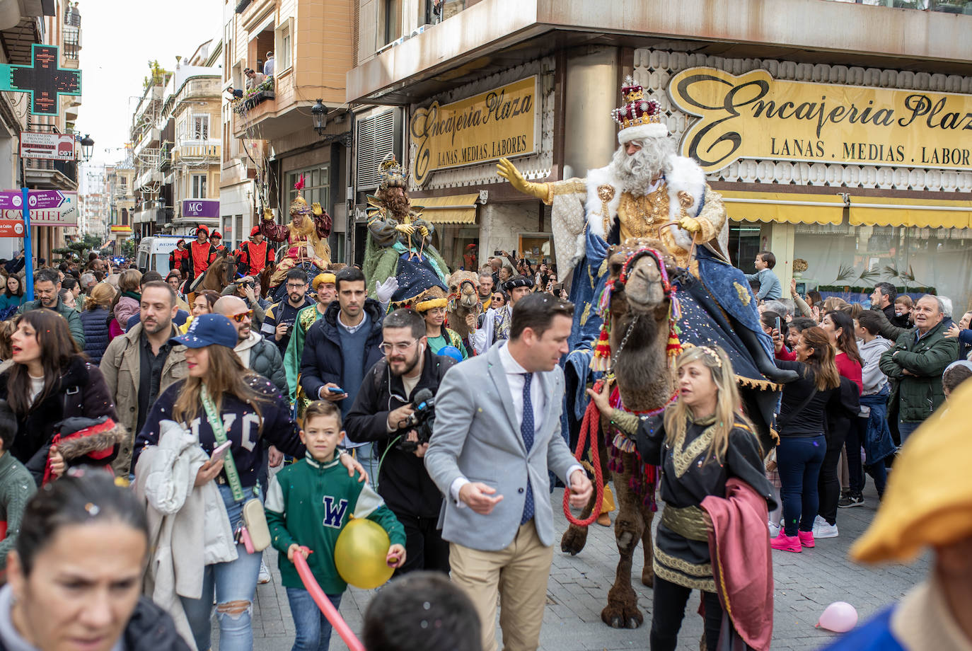 Las mejores imágenes de la llegada de los Reyes Magos a Huelva