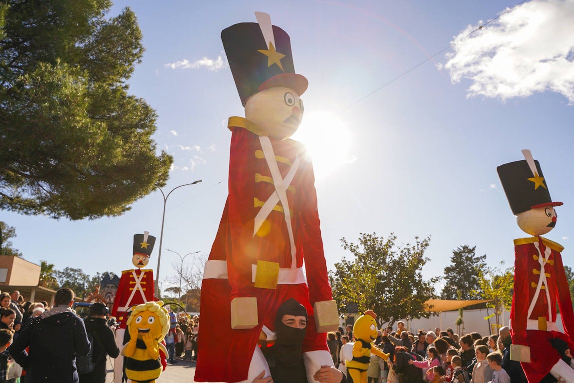 Así ha sido la Cabalgata de Reyes Magos de Huelva 2024, en imágenes