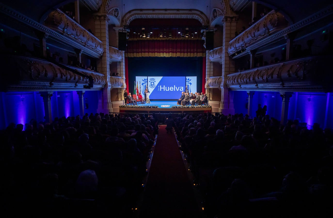 La entrega de las Medallas de la Ciudad de Huelva 2024, en imágenes