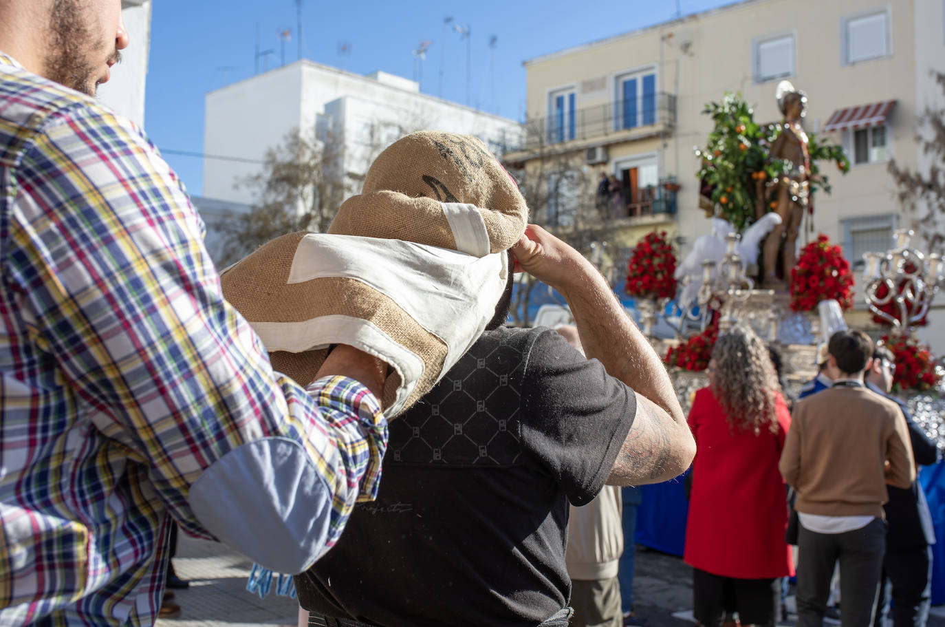 Huelva saca a San Sebastián a pasear: la procesión del patrón, en imágenes