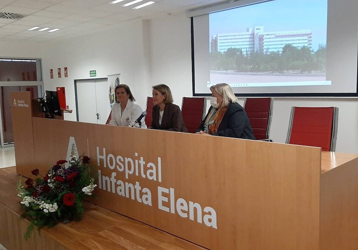 La presentación esta mañana de Esperanza Quintero en el Hospital Infanta Elena de Huelva