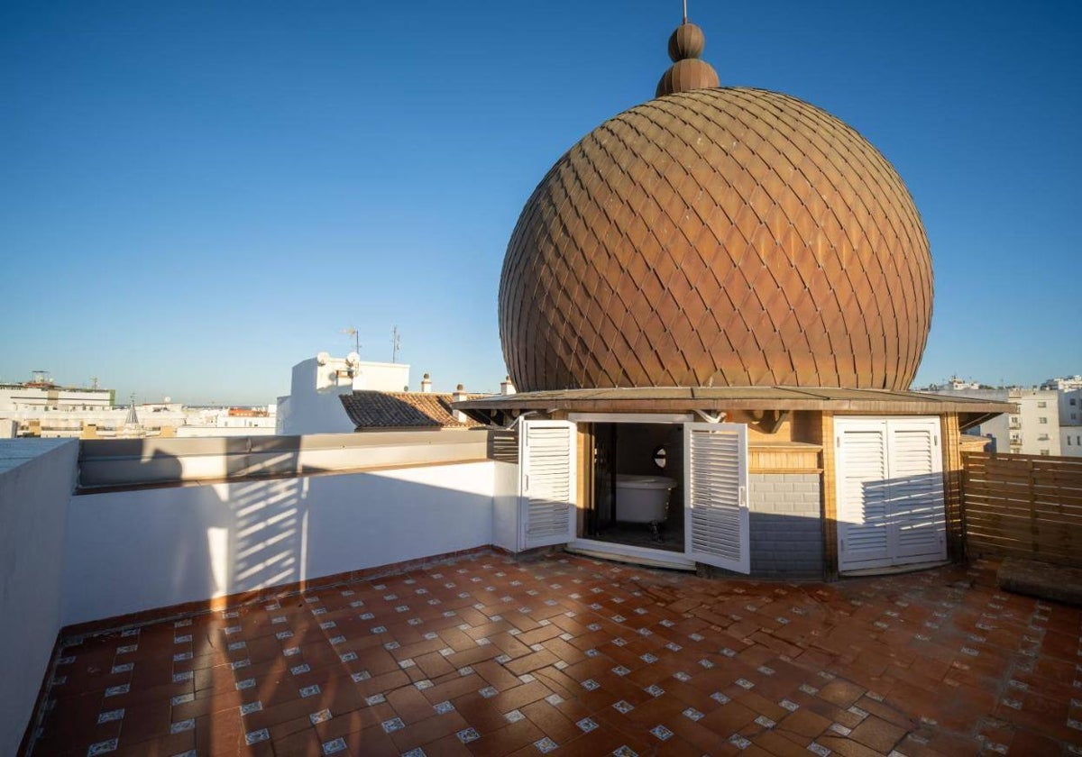Terraza superior del apartamento ubicado en el antiguo Hotel París