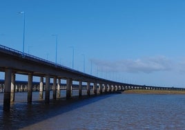 La prueba de las nuevas farolas del puente del Odiel será esta semana