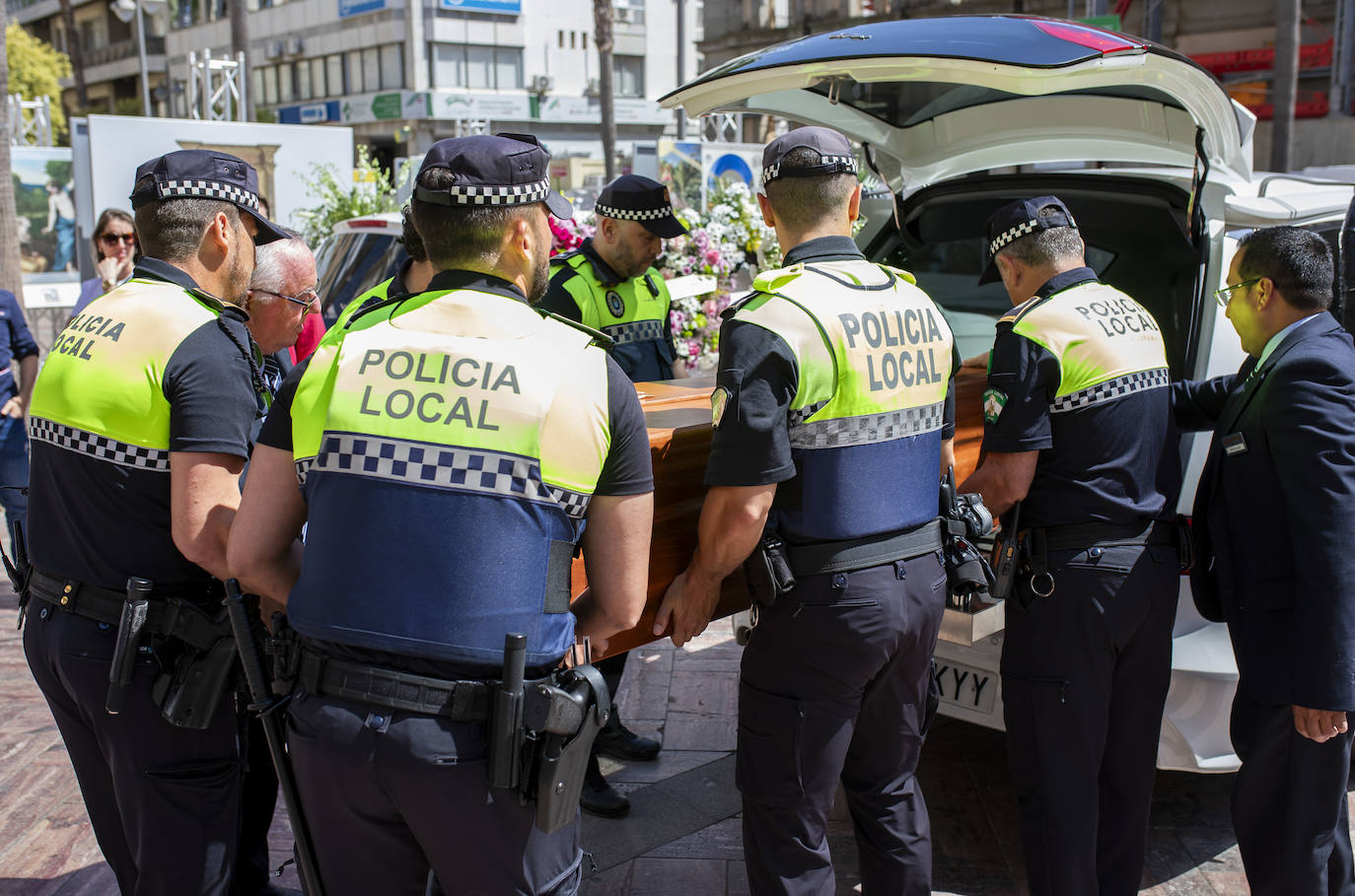 Huelva despide a La Moni, en imágenes