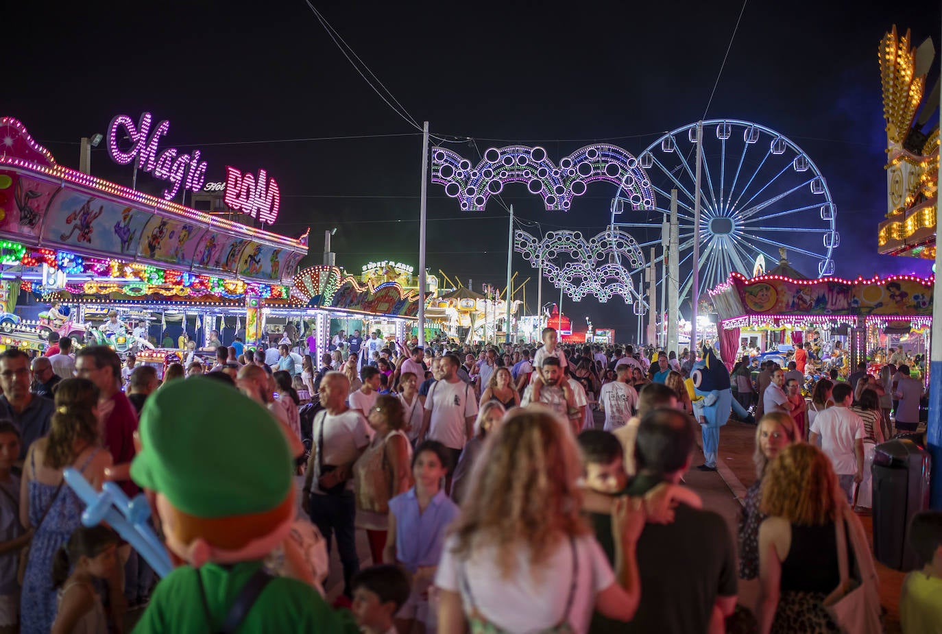 El ambiente de la noche del lunes en Las Colombinas 2024, en imágenes