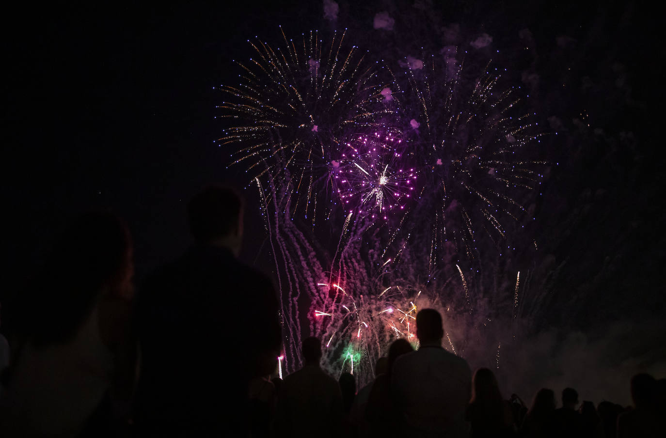 El ambiente de la noche del domingo en las Colombinas 2024, en imágenes