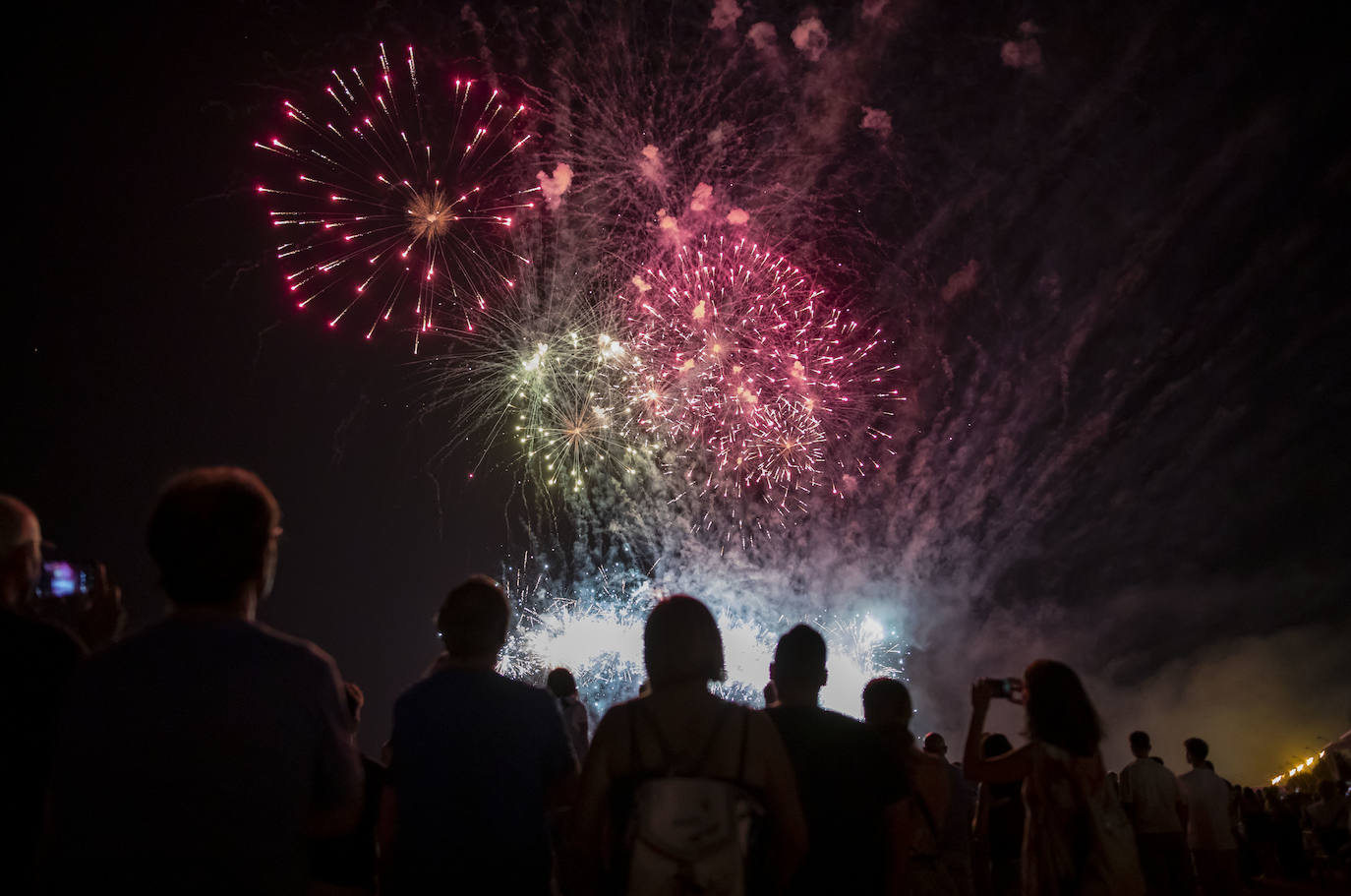 El ambiente de la noche del domingo en las Colombinas 2024, en imágenes