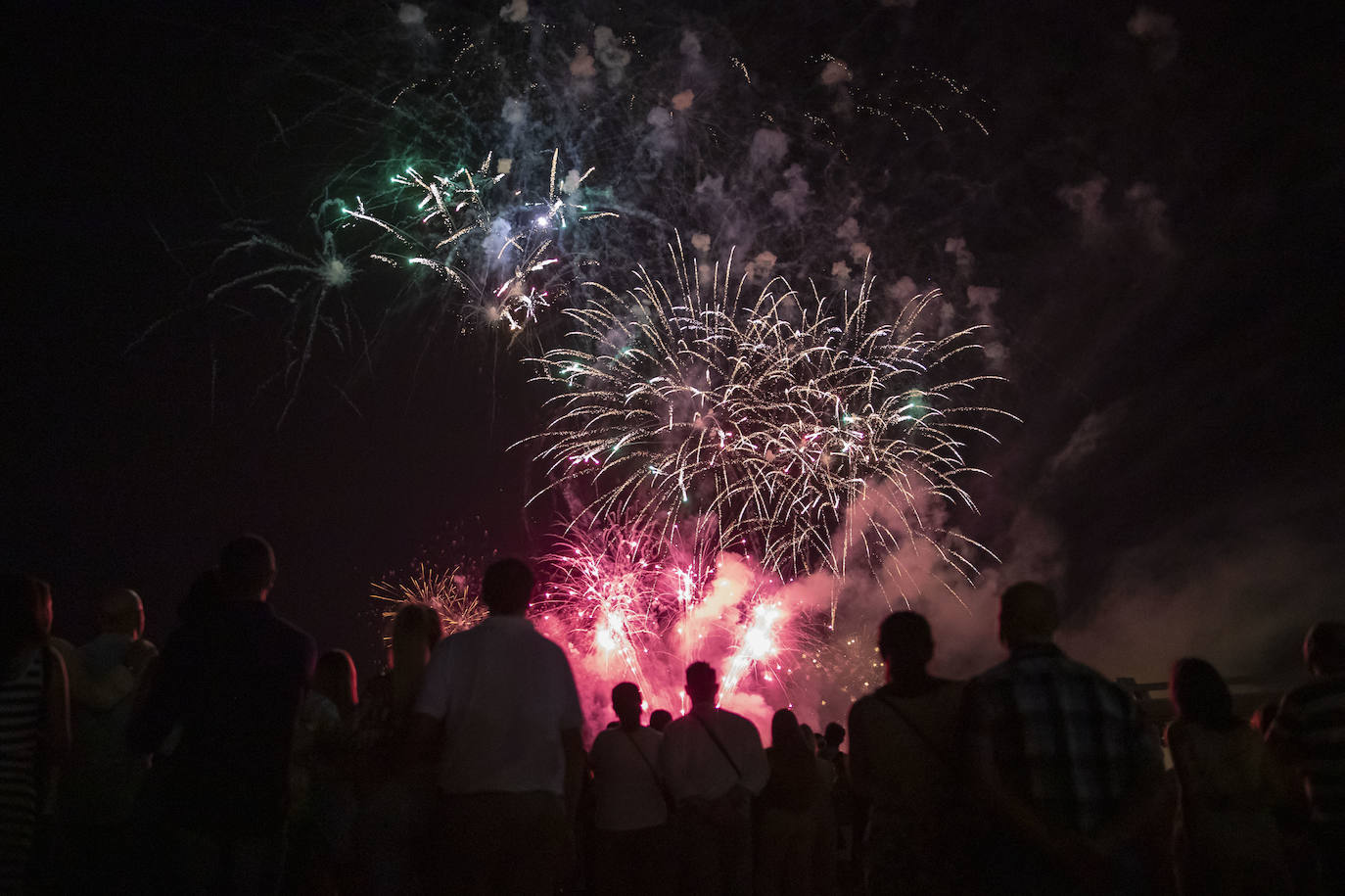 El ambiente de la noche del domingo en las Colombinas 2024, en imágenes