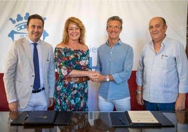 El Ayuntamiento de Huelva firma convenios con las hermandades del Rocío para fortalecer las tradiciones onubenses