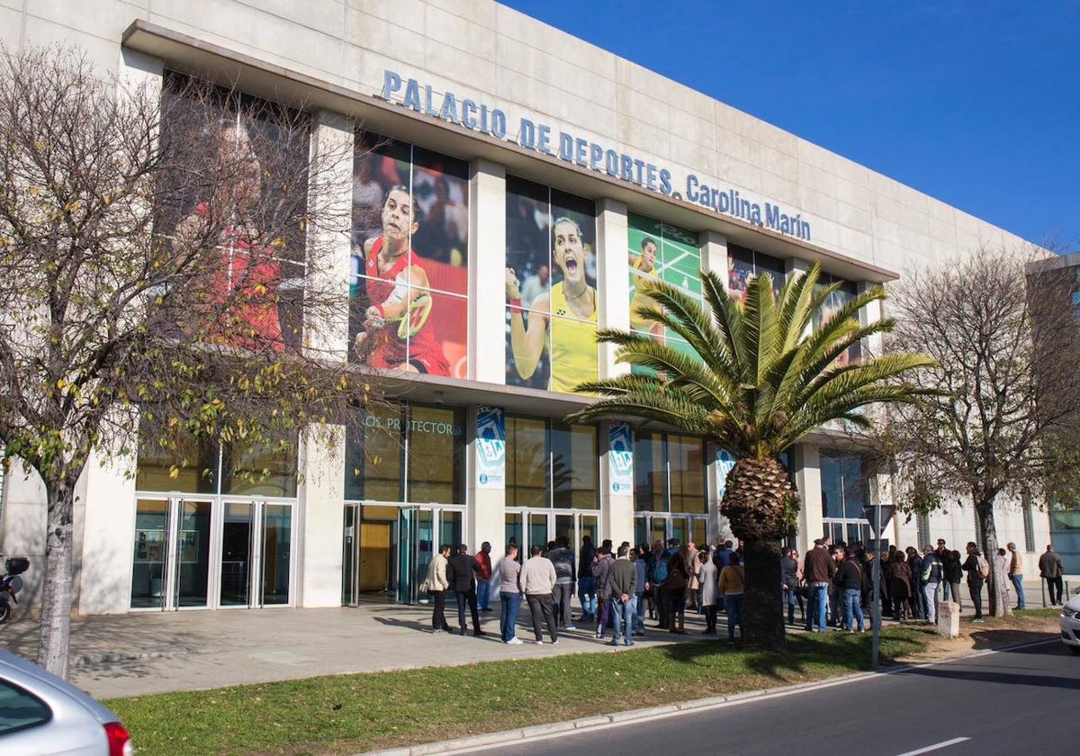 La feria de celebra por primera vez en el Palacio de Deportes Carolina Marín