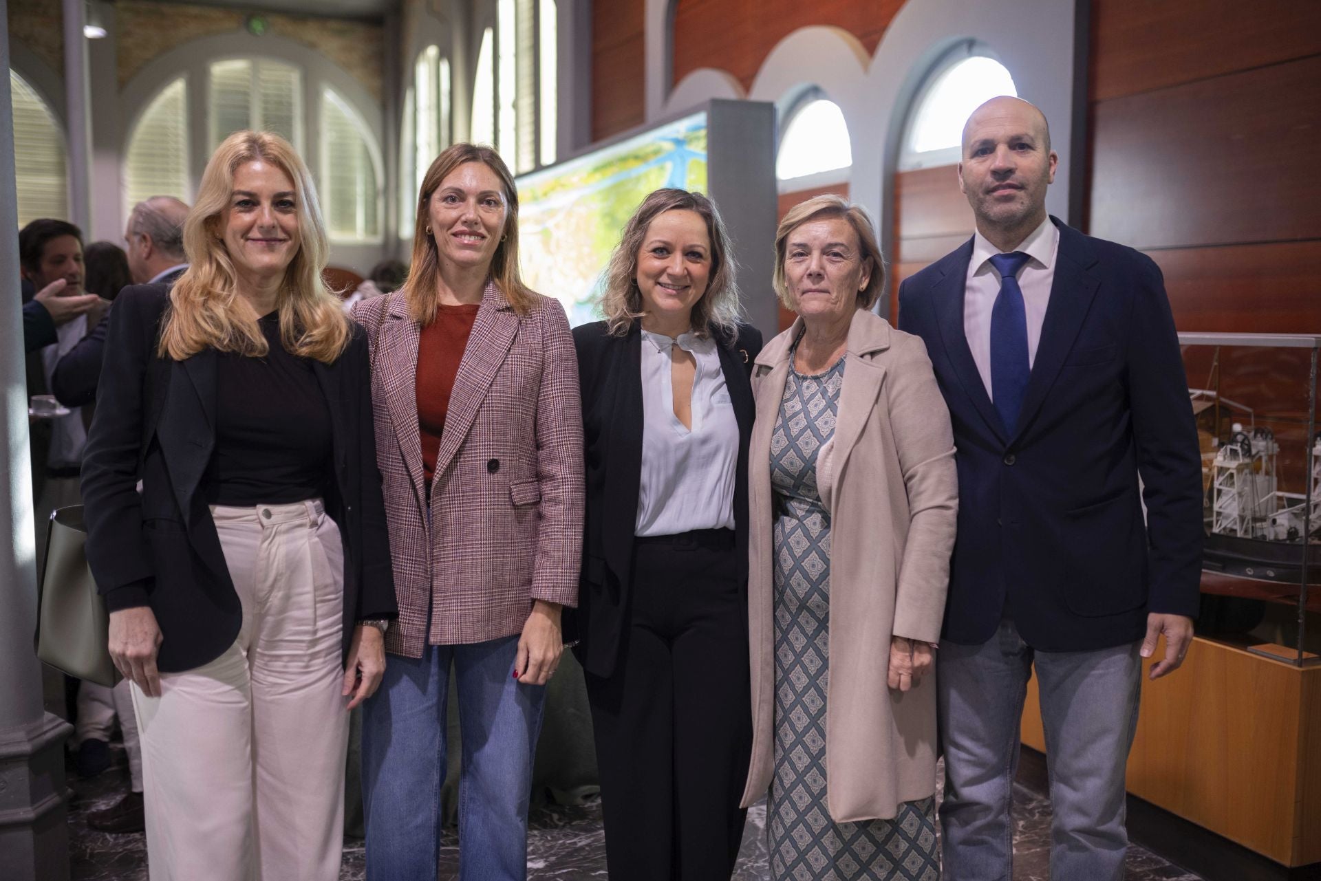 Fátima Reyes, Ángela Ramos, Cristina Malava, Pilar Corralejo y Manuel Palanco