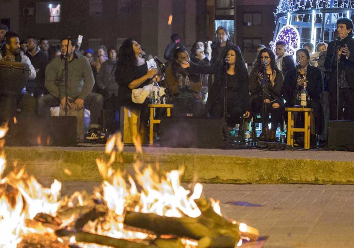 Una de las zambombas flamencas celebradas en El Torrejón