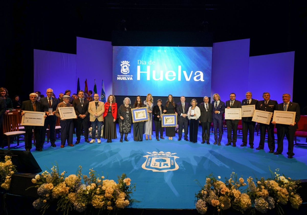 Todos los reconocidos en el Día de Huelva