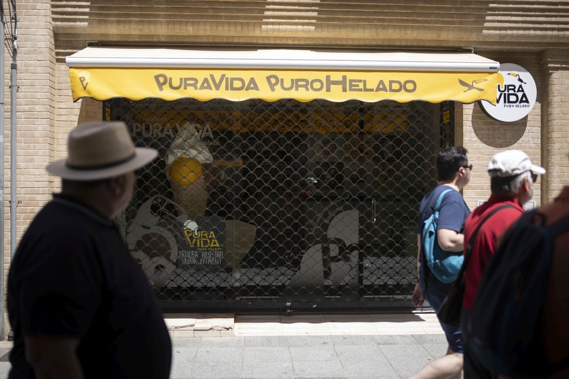 El apagón hace mella en los negocios de Huelva