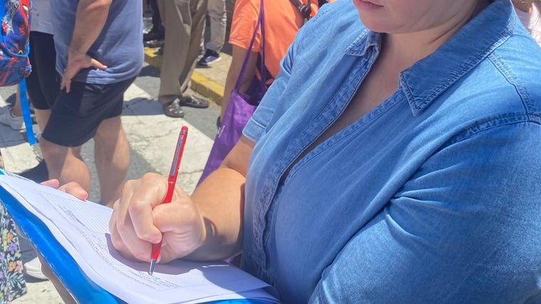 Las familias han iniciado una recogida de firmas para reclamar más medidas