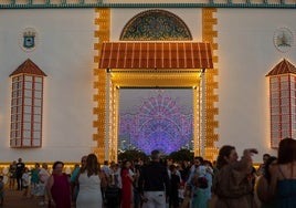 Qué día y a qué hora se enciende el alumbrado de Las Colombinas de Huelva 2025
