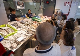 La vida vuelve al Mercado de San Sebastián: reabre rehabilitado tras cuatro años cerrado