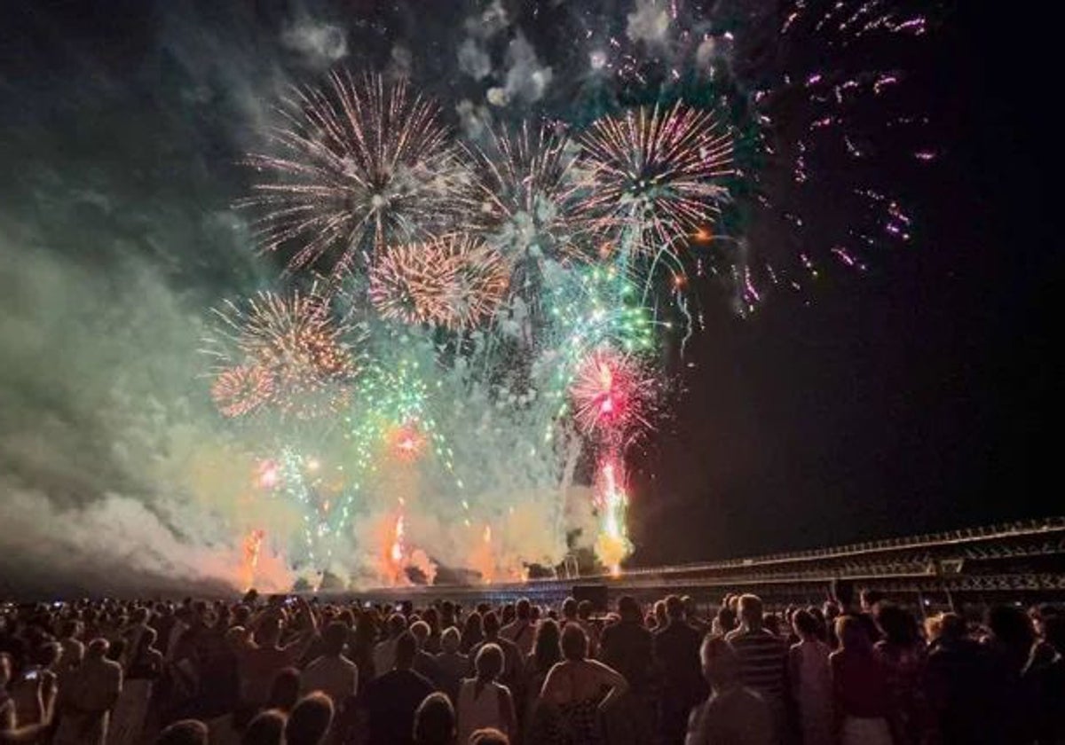 Fuegos artificiales de Colombinas en 2023