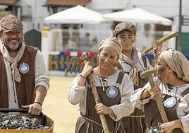 El Barrio Obrero revive los años 20 en la Feria del Legado Británico