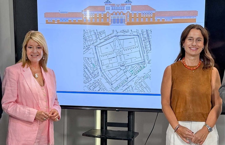Pilar Miranda y Adela de Mora durante el anuncio de este viernes