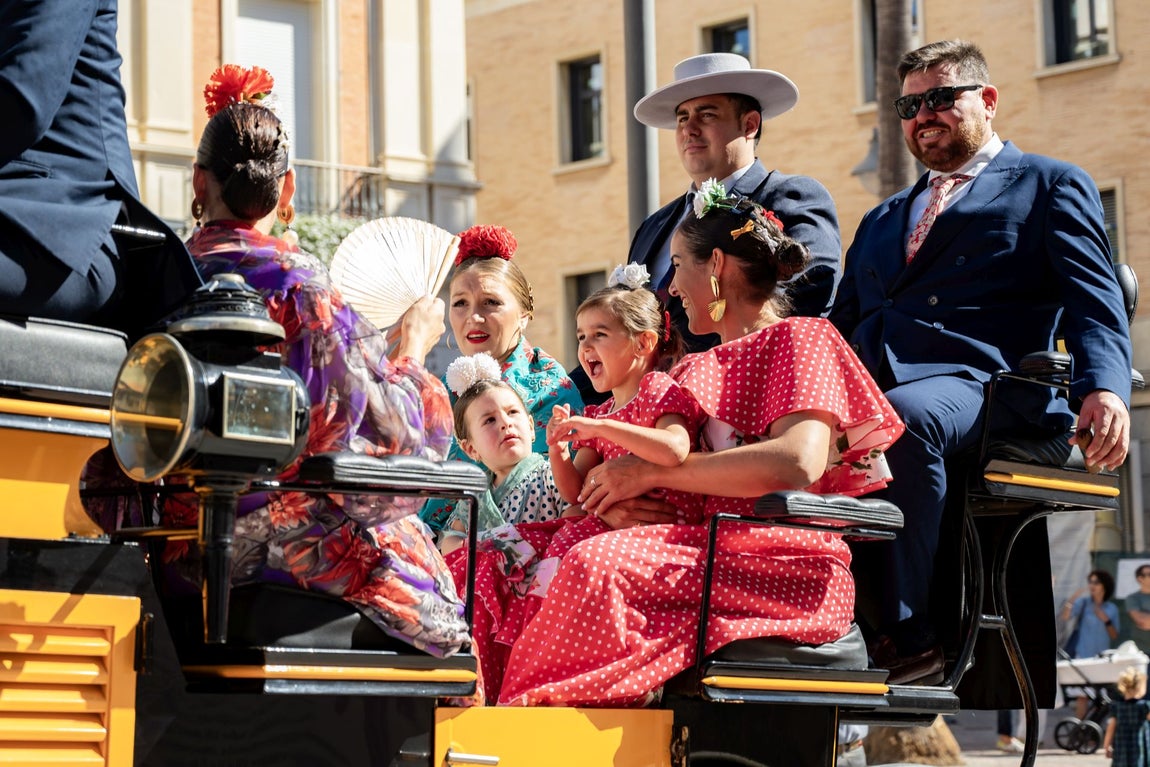 Las mejores imágenes del paseo de enganches de la Feria del Caballo de Huelva