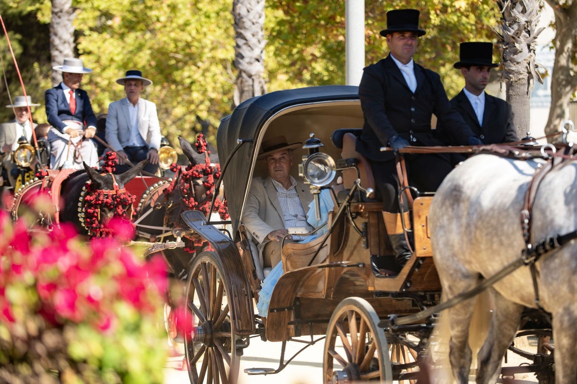 Las mejores imágenes del paseo de enganches de la Feria del Caballo de Huelva